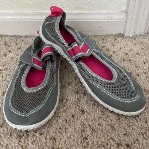 Speedo youth water shoes